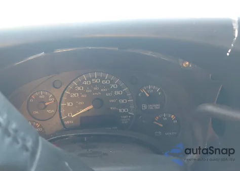 2002 Chevrolet Express G1500 from USA, damaged, VIN 1GNFG65R221141060